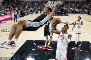 篮板争夺不 篮板争夺不