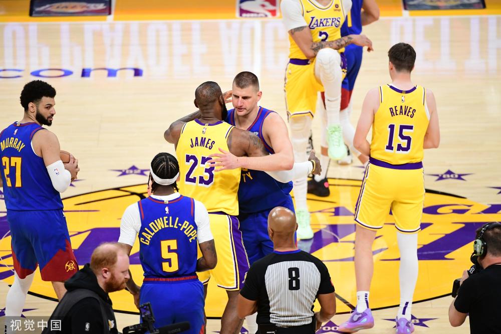 这场令人难 这场令人难